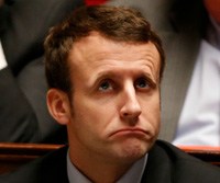 La cote de popularité d’Emmanuel Macron au plus bas