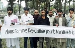Après les Harkis en Algérie, la France va-t-elle laisser massacrer les interprètes afghans de l’armée française par les Talibans ?